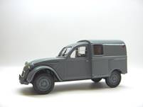 2CV AZU Vitrée 1964 équipée de la sorte par l'équipementier Glaçauto