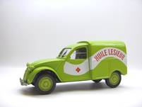 2CV AZU Leusieur 1955 (au service de l'entreprise pour ses qualités d'utilitaire bon marché et économique)